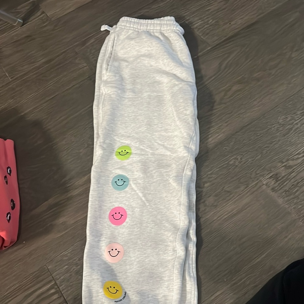 Frasier Sterling matching sweatsuit with smile Can be sold separately or tgthr